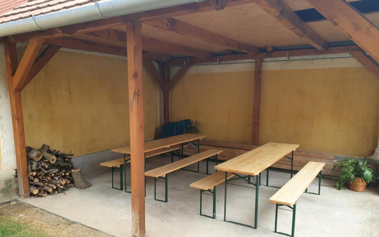 B6 Apartman Veszprem Luaran gambar