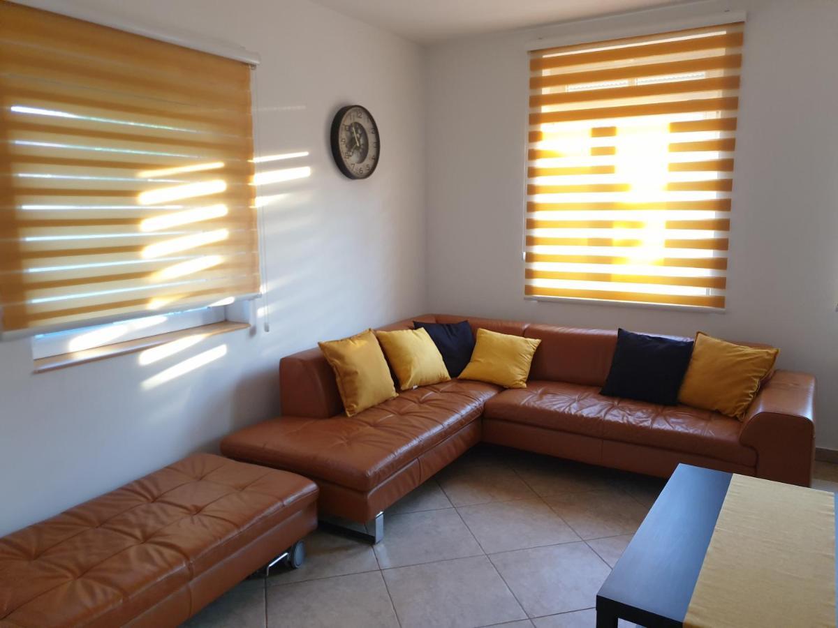 B6 Apartman Veszprem Luaran gambar
